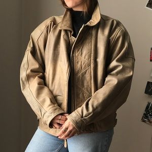 ❌SOLD❌Vintage Tan Leather Jacket